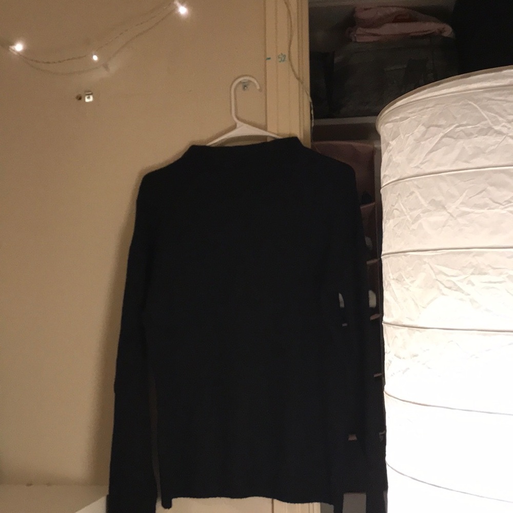 Knit sweater